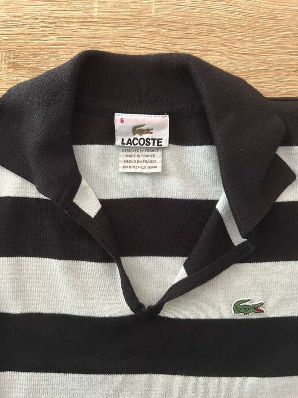 Lacoste Women’s Knit Polo Top Black White Striped Short Sleeve Size 6 - Picture 8 of 8